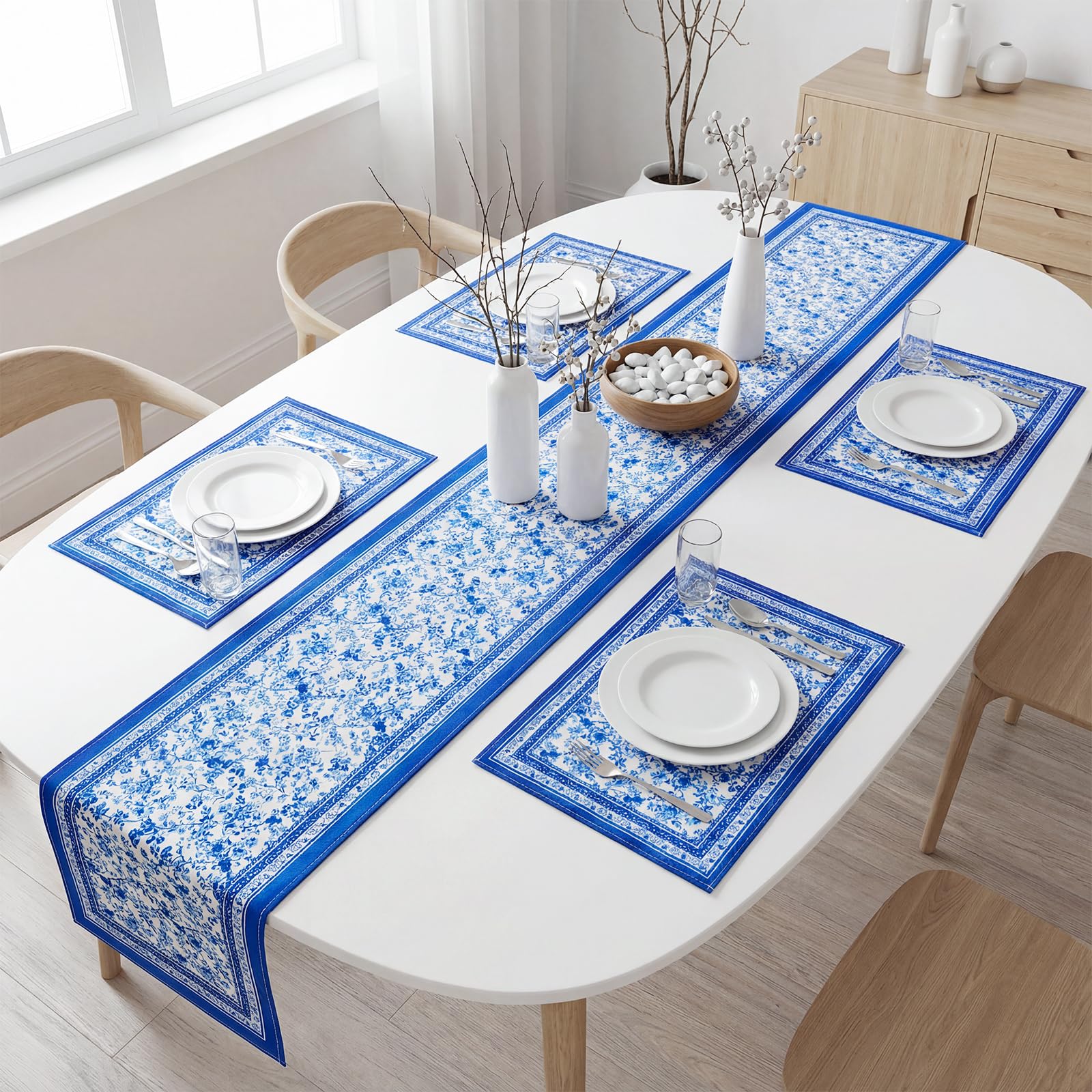Machine washable table runner and placemats