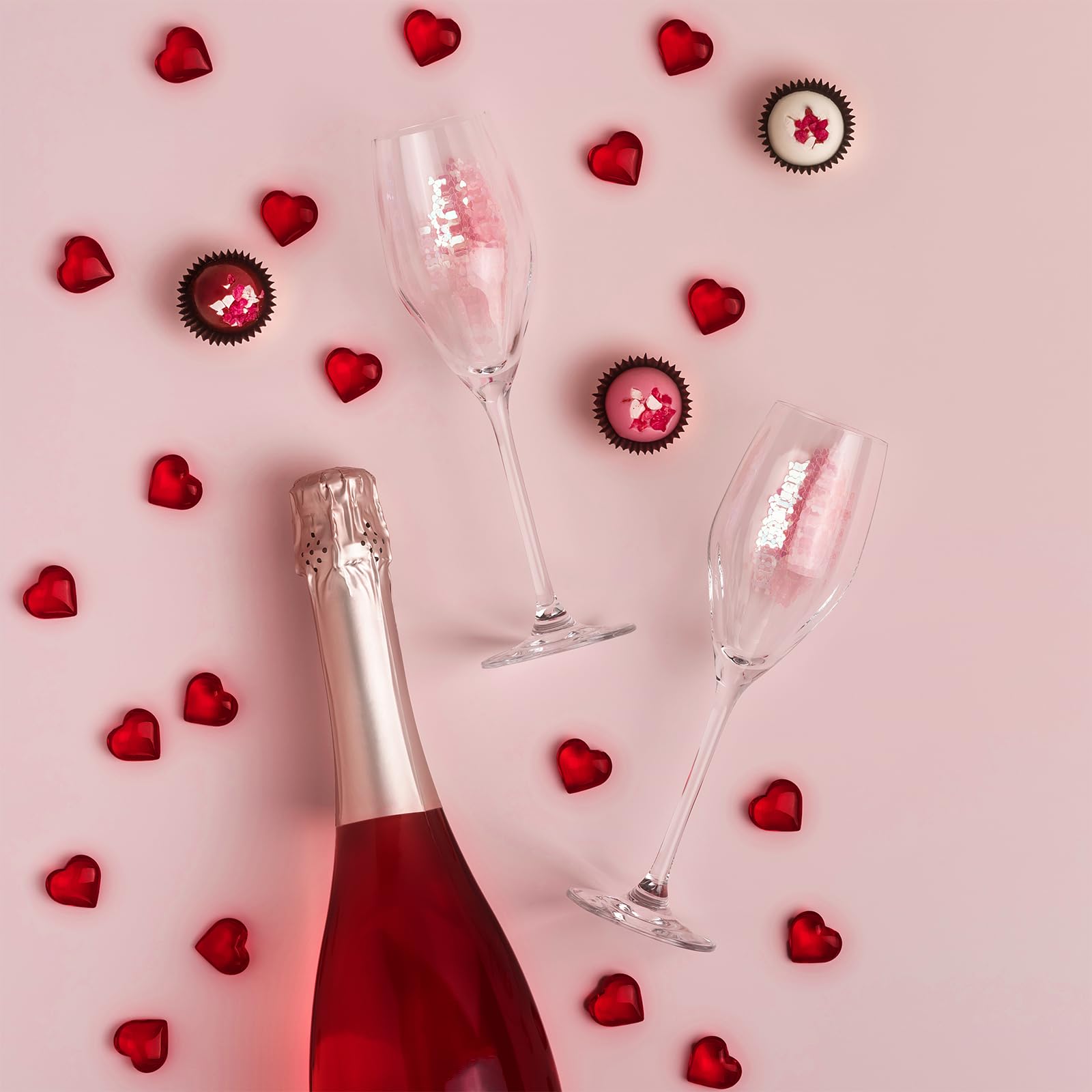 Romantic table scatter for weddings and anniversaries