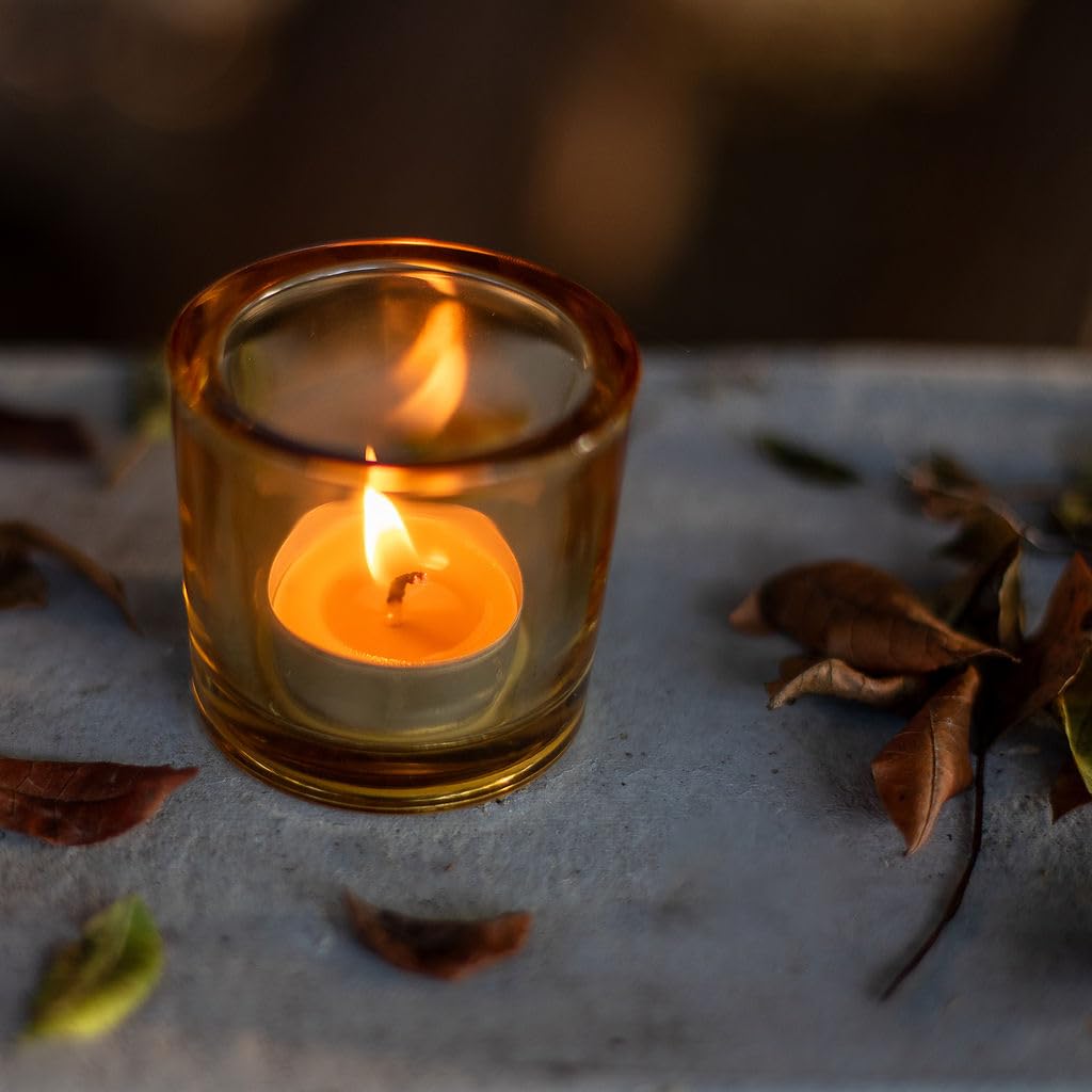 Weddings and dinner table tea lights for events