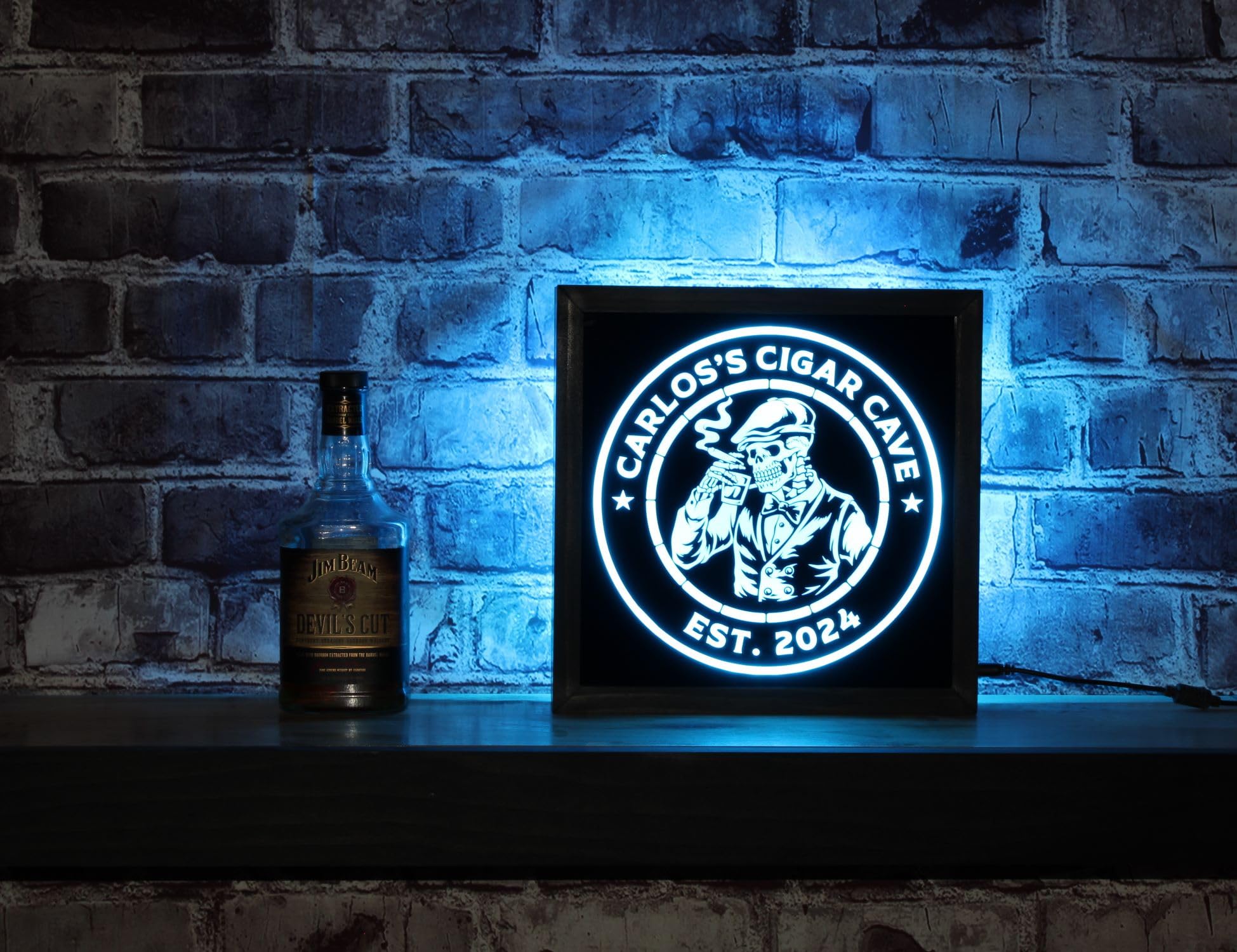 Ideal whiskey lover gift for gifts and celebrations