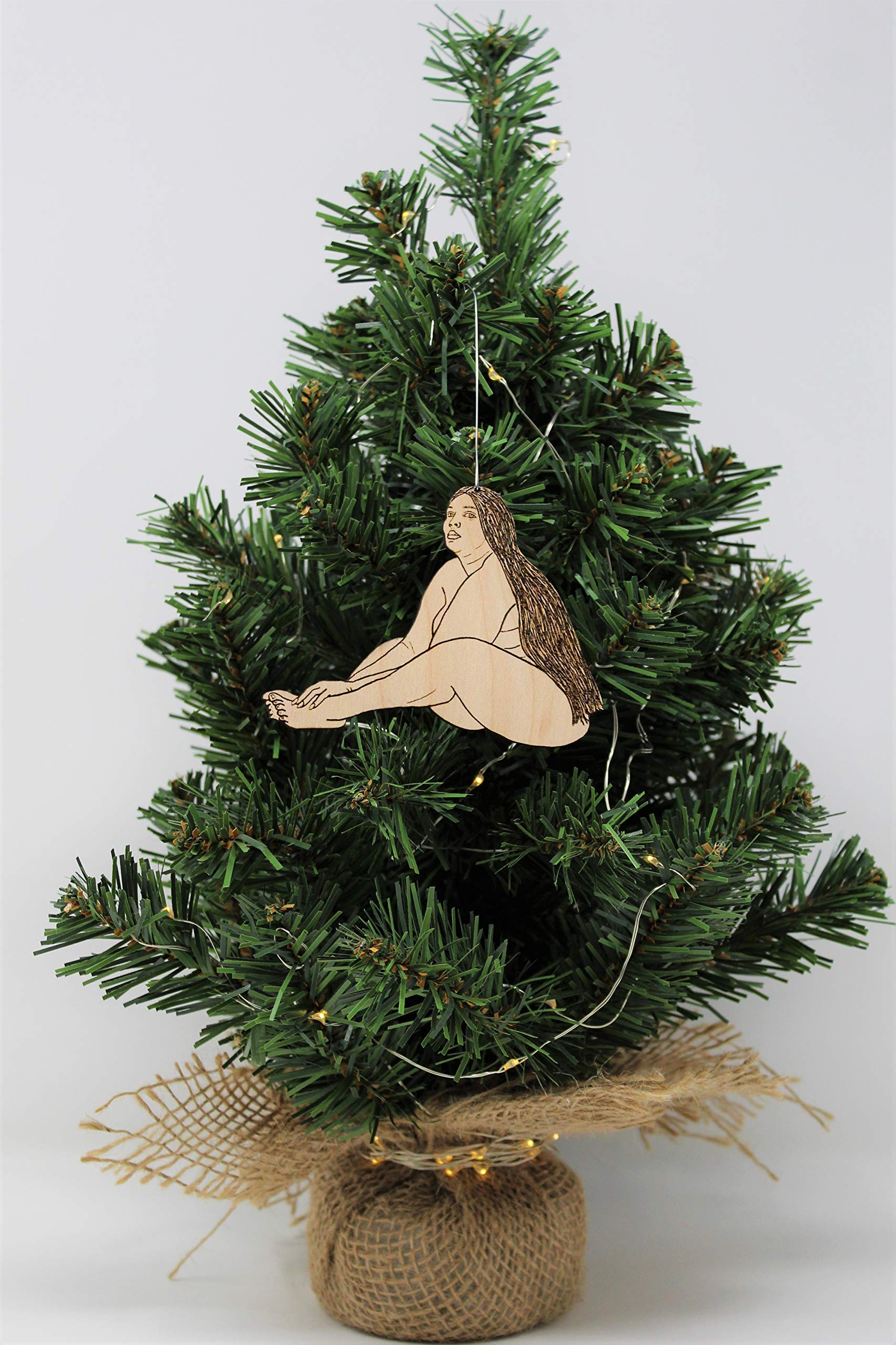 Giftable and collectible Christmas ornament for trees desks