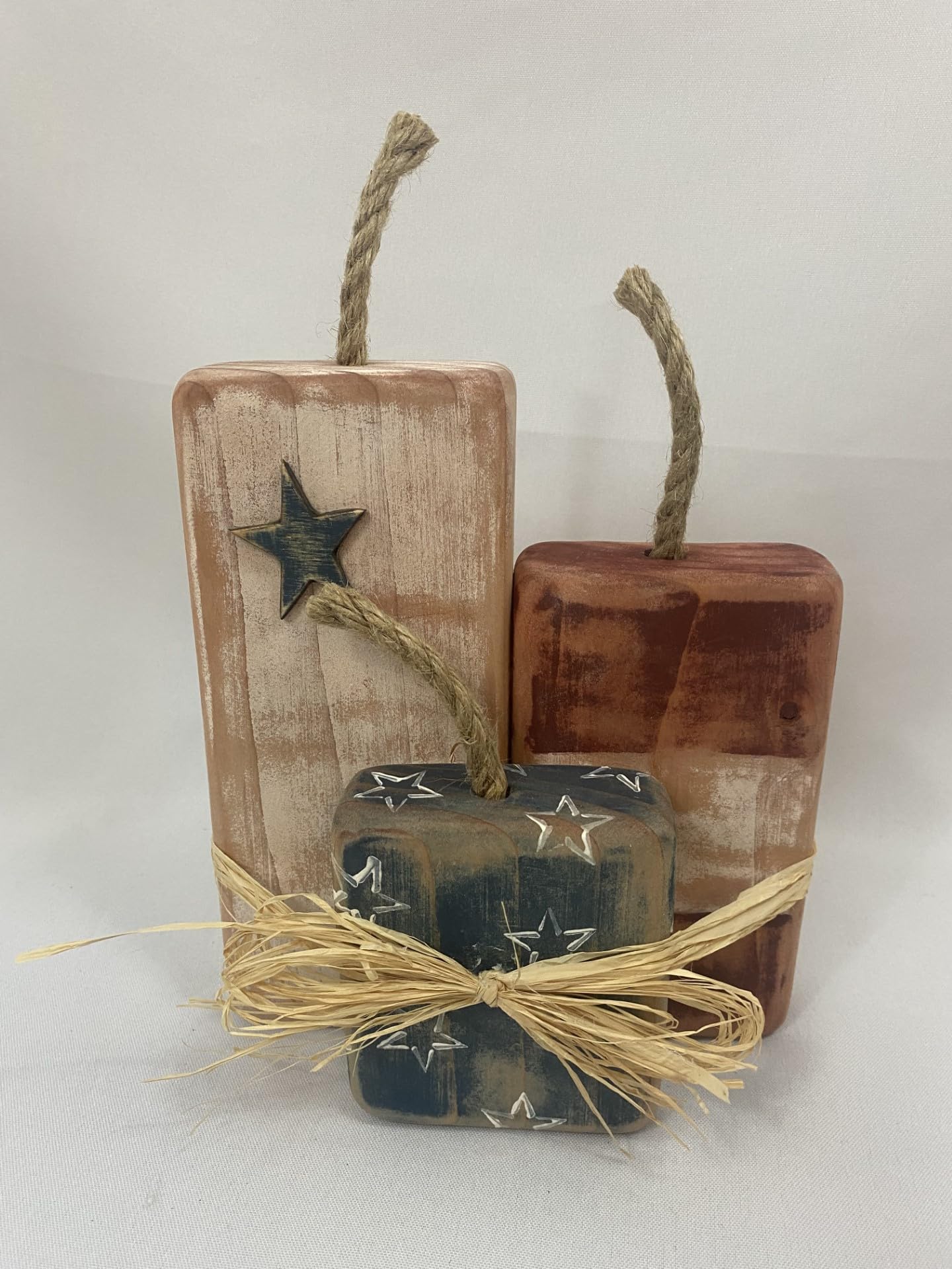White Firecrackers height 8 inches in set