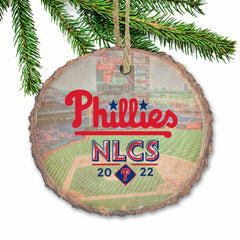 Natural wood slice ornament size varies 2.5 to 4 inches