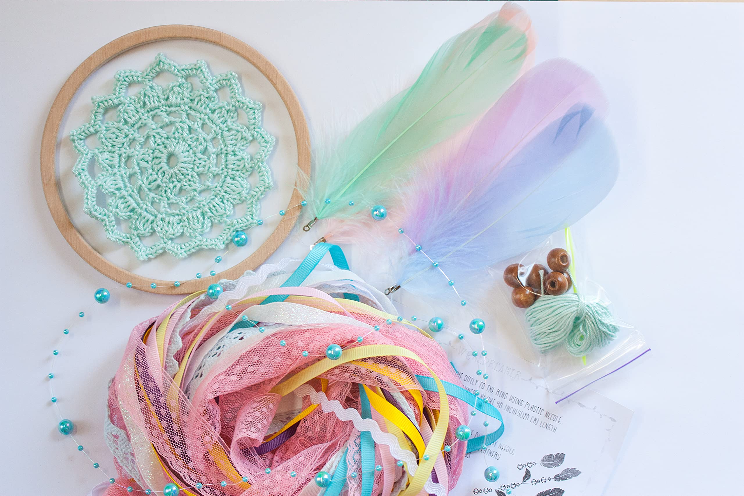 Round wooden box packaging for DIY Dream Catcher Kit