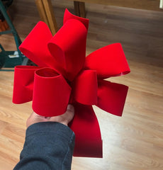 Indoor outdoor use red velvet wreath bows with florist-wire backing