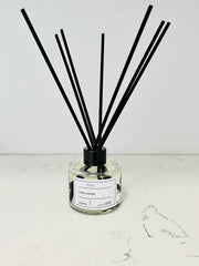 Seven black fiber reeds for continuous fragrance with Yona diffuser