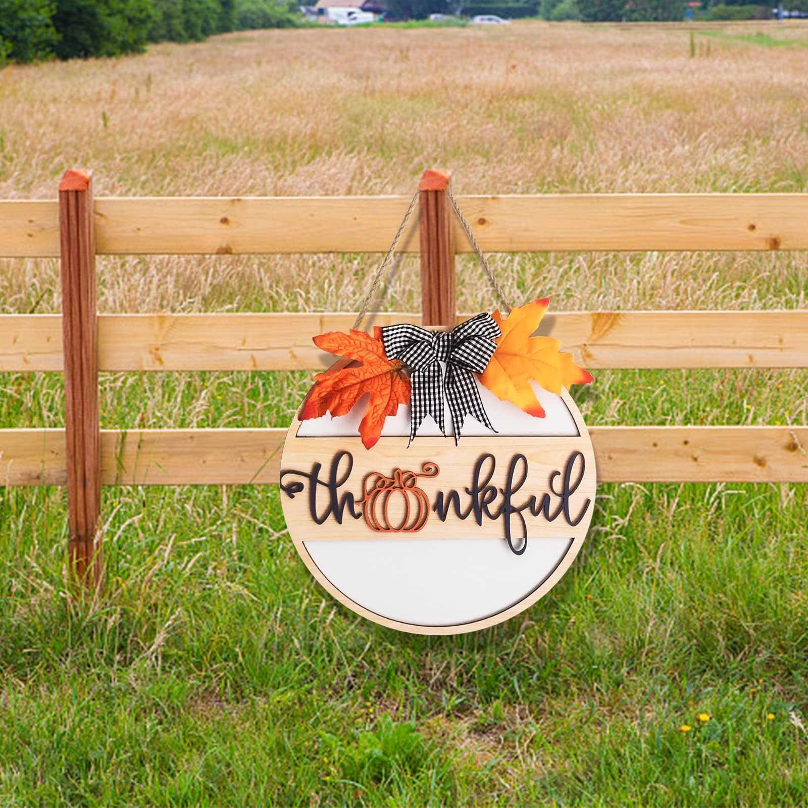Red door decor sign for fall and Thanksgiving