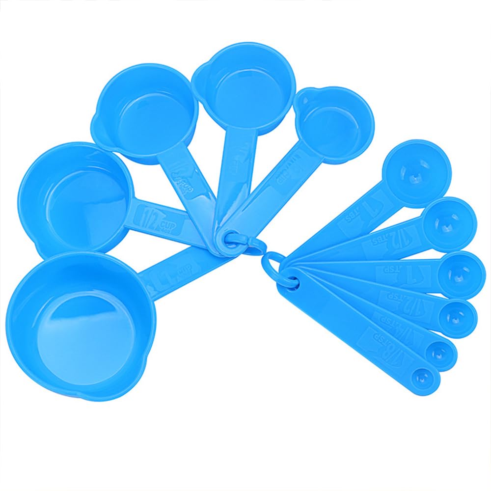 Silicone muffin molds from Yumatouch bakeware set