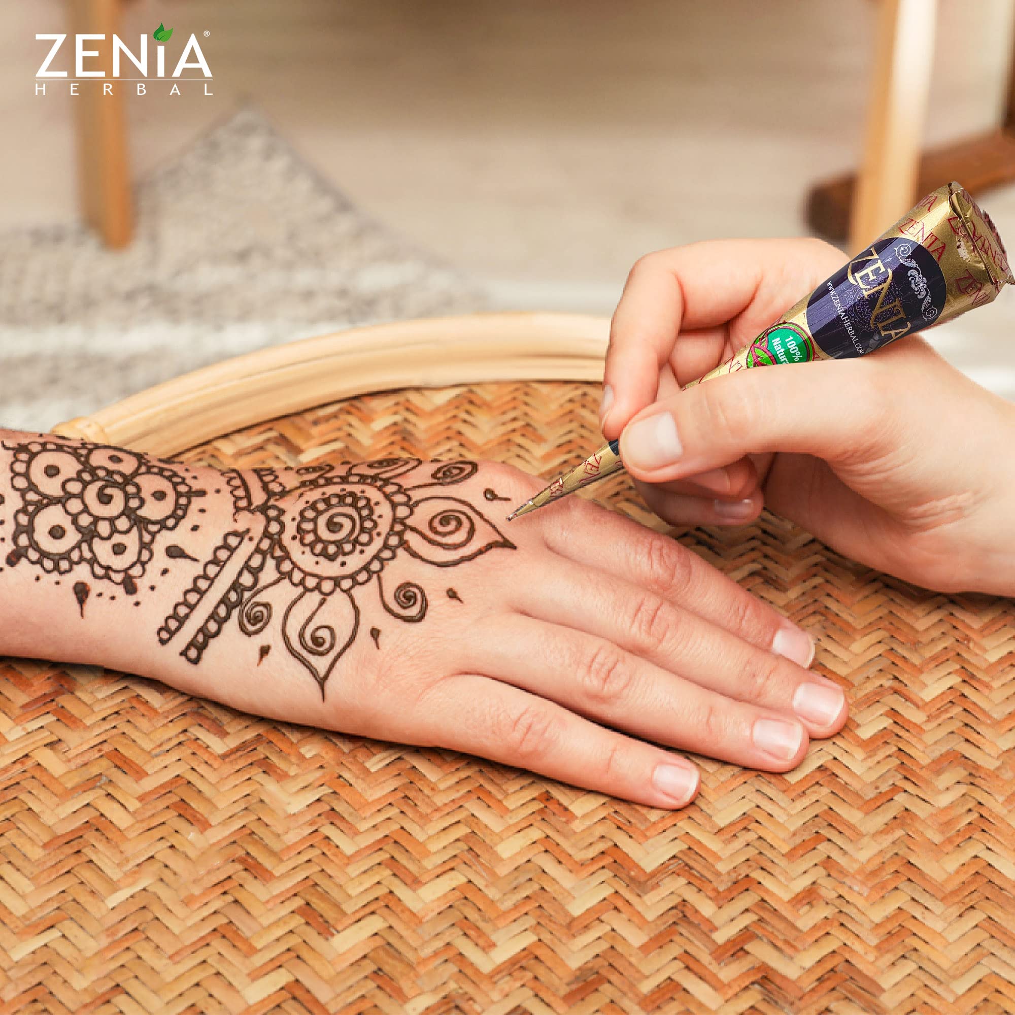 Wrapper color varies randomly Zenia paste cone