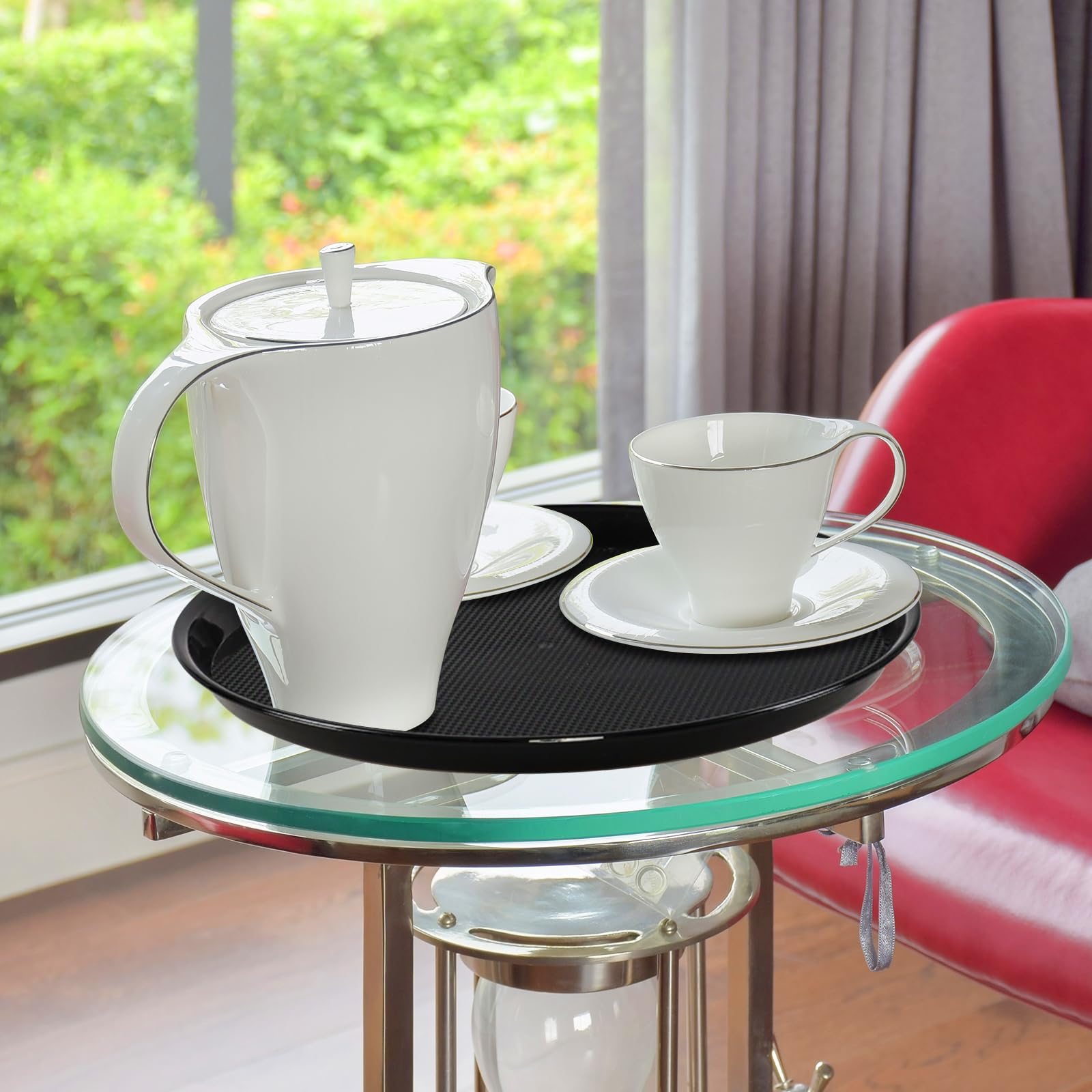 Circular service tray suitable for homes delis restaurants cafes hotels