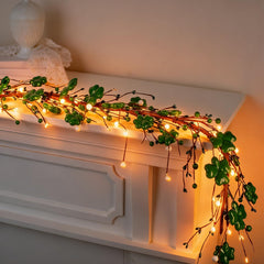 20-light string included with the Zeyune garland powered by batteries