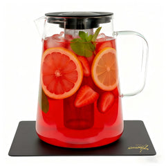 ZHUNZOOEN Glass Pitcher with Lid front view