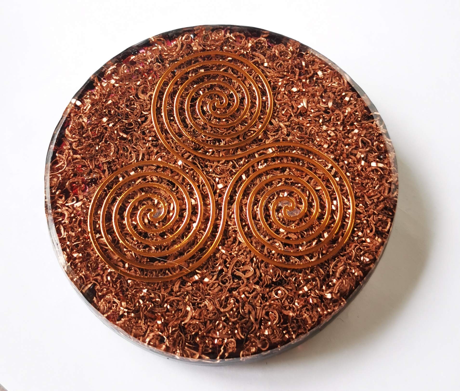 copper chips garnet resin material on coaster